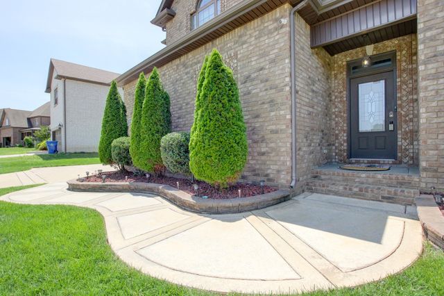 2616 Browning Way, Clarksville, TN 37043