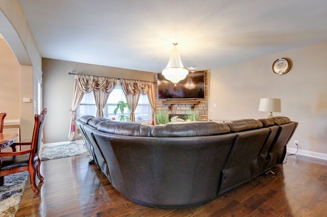 2616 Browning Way, Clarksville, TN 37043