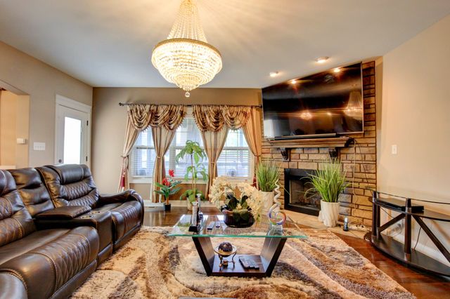 2616 Browning Way, Clarksville, TN 37043