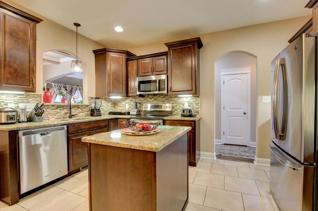 2616 Browning Way, Clarksville, TN 37043