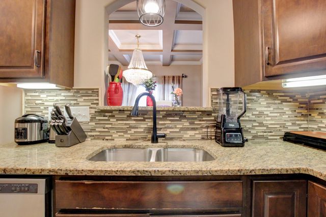 2616 Browning Way, Clarksville, TN 37043