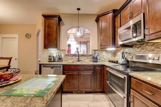 2616 Browning Way, Clarksville, TN 37043