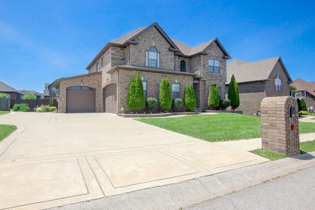 2616 Browning Way, Clarksville, TN 37043