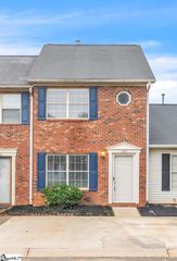 404 W Townes Court, Spartanburg, SC 29301