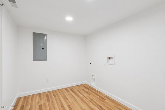 3943 Darrow Road, Stow, OH 44224