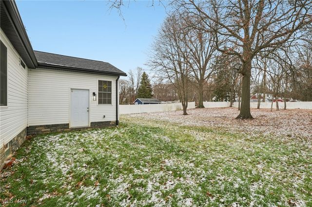 3943 Darrow Road, Stow, OH 44224