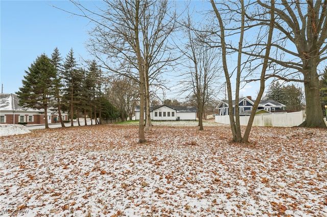 3943 Darrow Road, Stow, OH 44224