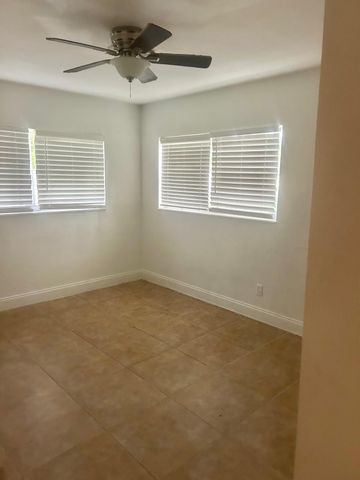 1067 Iroquois Avenue, Fort Lauderdale, FL 33312