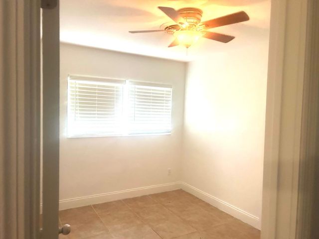 1067 Iroquois Avenue, Fort Lauderdale, FL 33312