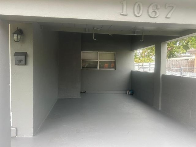 1067 Iroquois Avenue, Fort Lauderdale, FL 33312