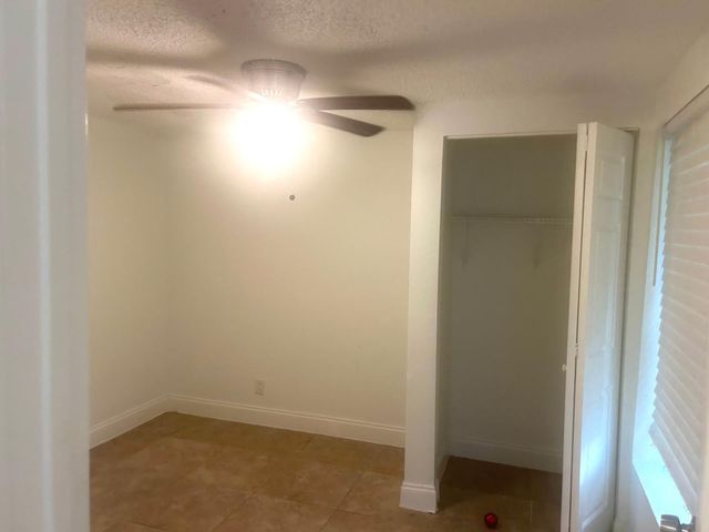 1067 Iroquois Avenue, Fort Lauderdale, FL 33312