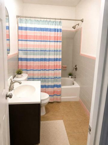 1067 Iroquois Avenue, Fort Lauderdale, FL 33312