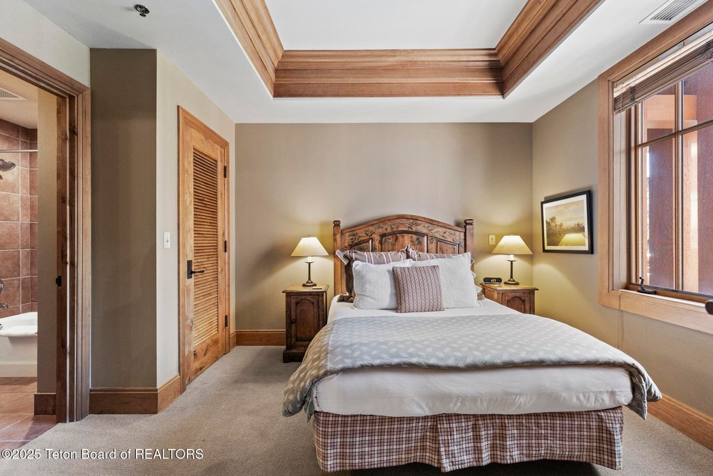 3285 W VILLAGE Drive 304, Teton Village, WY 83025 photo 19