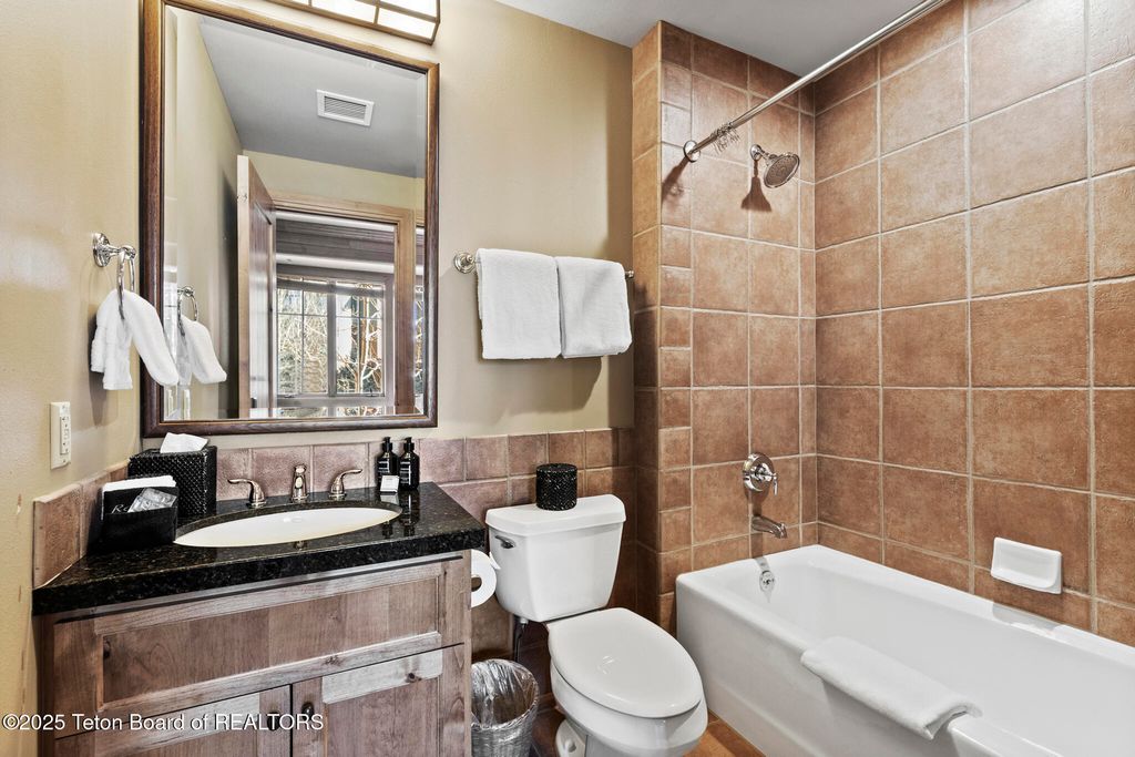 3285 W VILLAGE Drive 304, Teton Village, WY 83025 photo 20