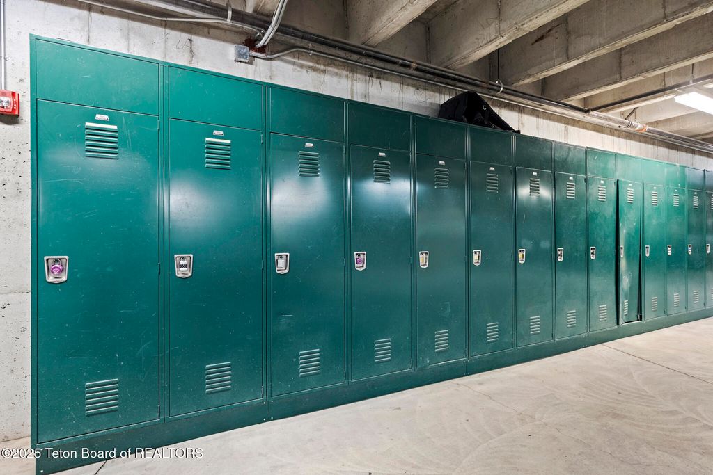 3285 W VILLAGE Drive 304, Teton Village, WY 83025 photo 23