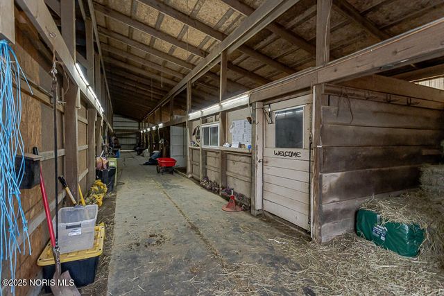 2574 County Road 74, Gibsonburg, OH 43431