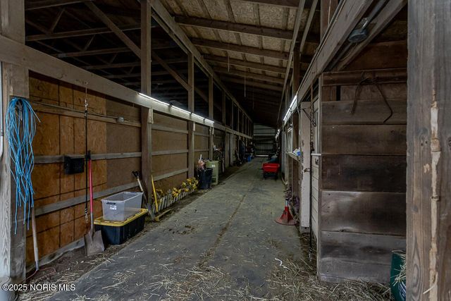 2574 County Road 74, Gibsonburg, OH 43431