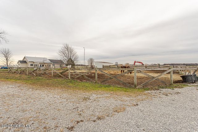 2574 County Road 74, Gibsonburg, OH 43431