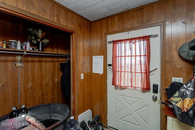 2574 County Road 74, Gibsonburg, OH 43431