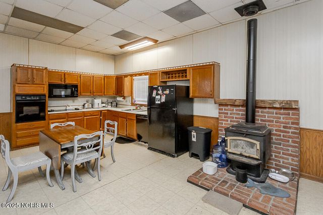 2574 County Road 74, Gibsonburg, OH 43431