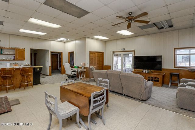 2574 County Road 74, Gibsonburg, OH 43431