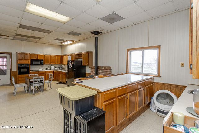 2574 County Road 74, Gibsonburg, OH 43431