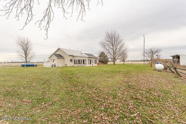 2574 County Road 74, Gibsonburg, OH 43431