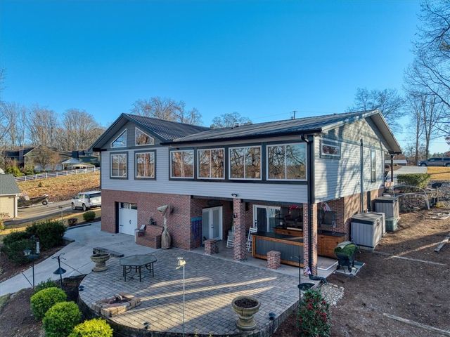 227 Forest Cove Road, Anderson, SC 29626