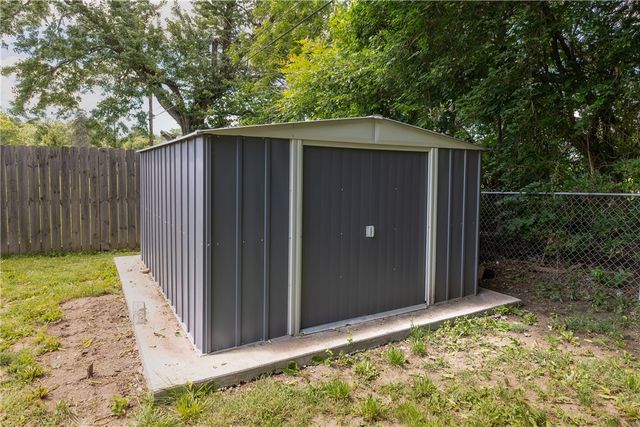 155 Minty Drive, Dayton, OH 45415