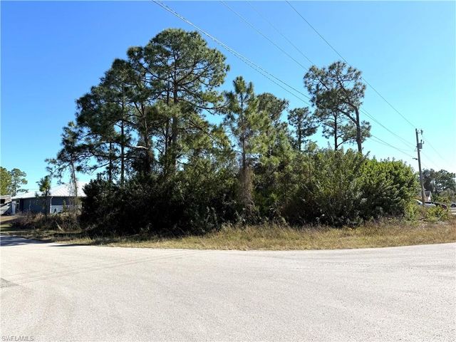 715 Bedford DR, Lehigh Acres, FL 33974