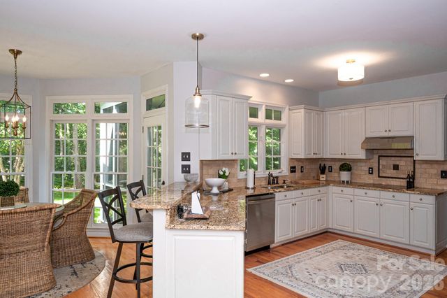 195 Cove Creek Loop, Mooresville, NC 28117