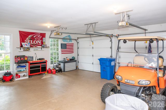 195 Cove Creek Loop, Mooresville, NC 28117