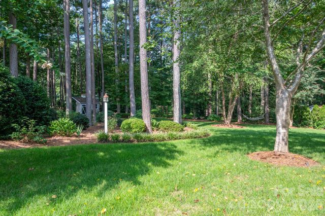 195 Cove Creek Loop, Mooresville, NC 28117