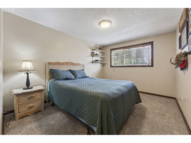 16947 Se BLANTON St, Milwaukie, OR 97267