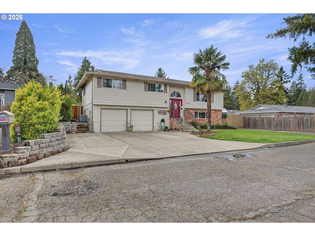 16947 Se BLANTON St, Milwaukie, OR 97267