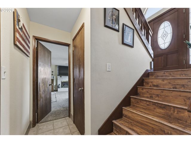 16947 Se BLANTON St, Milwaukie, OR 97267