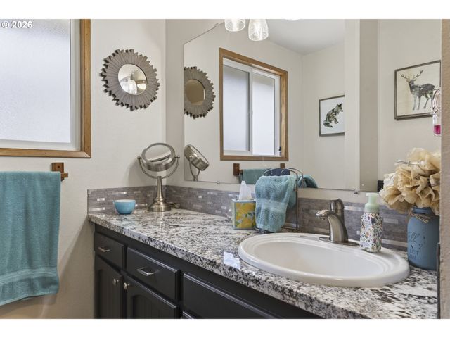 16947 Se BLANTON St, Milwaukie, OR 97267