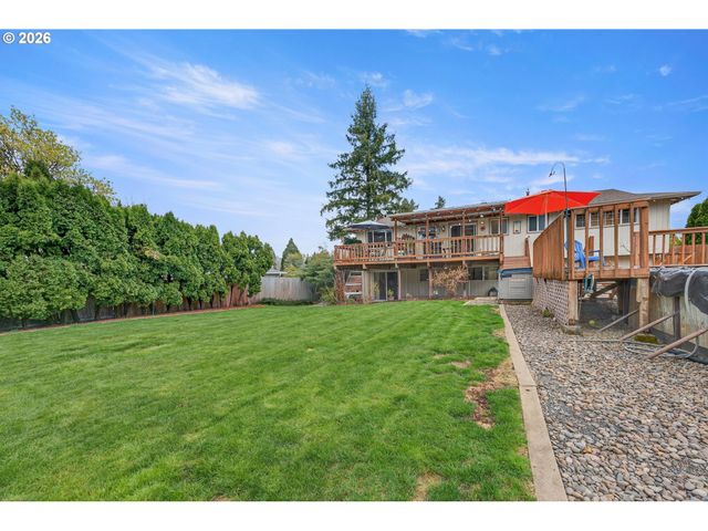 16947 Se BLANTON St, Milwaukie, OR 97267