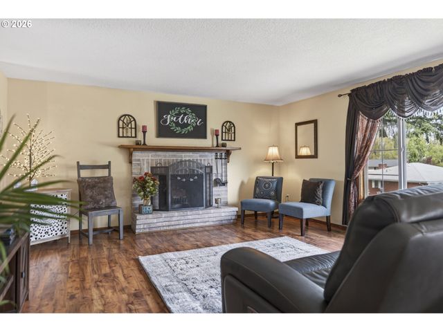 16947 Se BLANTON St, Milwaukie, OR 97267