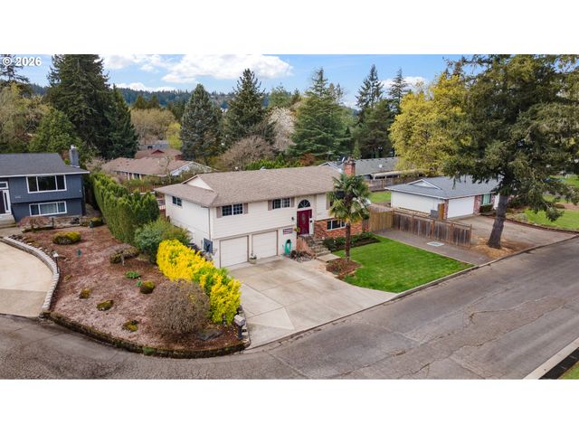 16947 Se BLANTON St, Milwaukie, OR 97267