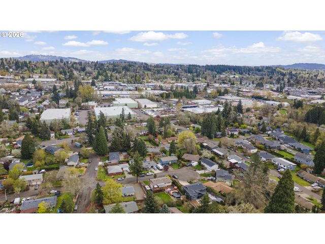 16947 Se BLANTON St, Milwaukie, OR 97267