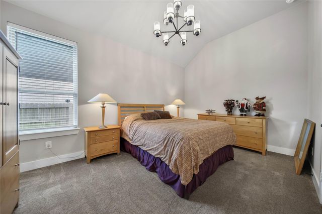 305 Mallory Court, Montgomery, TX 77316