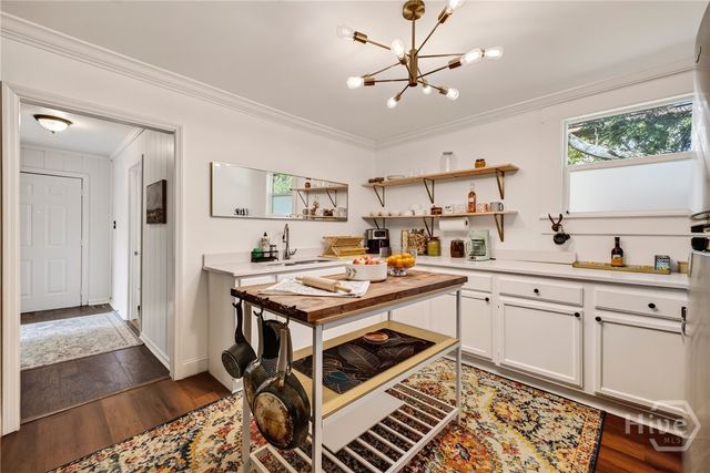 2113 Mell Street, Savannah, GA 31415