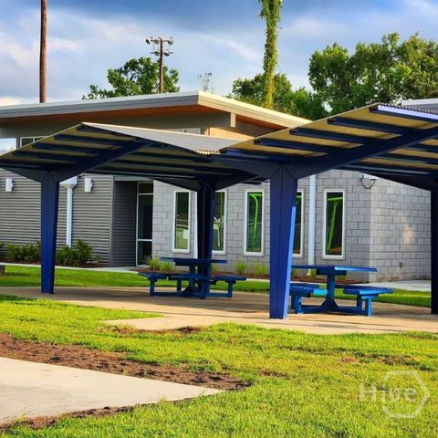 2113 Mell Street, Savannah, GA 31415