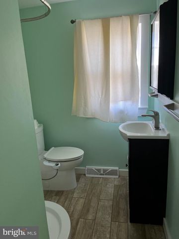 1079 KINGS HWY, Pilesgrove, NJ 08098