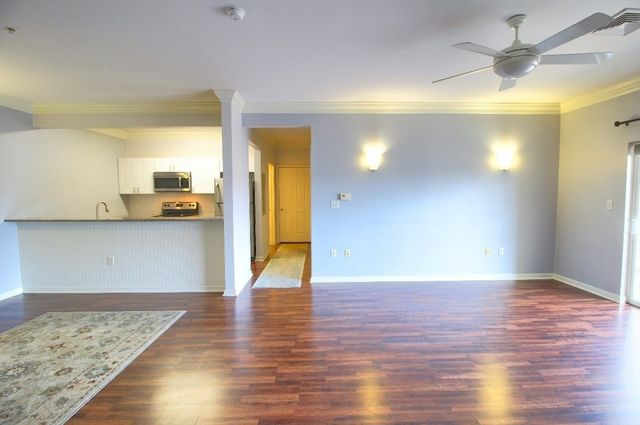 2 Arden Mills Way 2201, Fitchburg, MA 01420