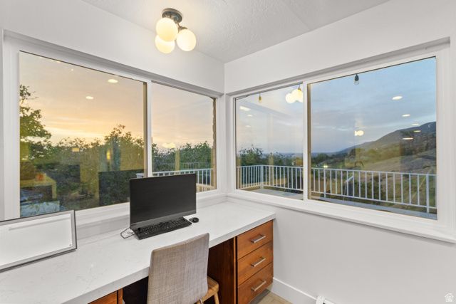 1209 N 950 E, Bountiful, UT 84010