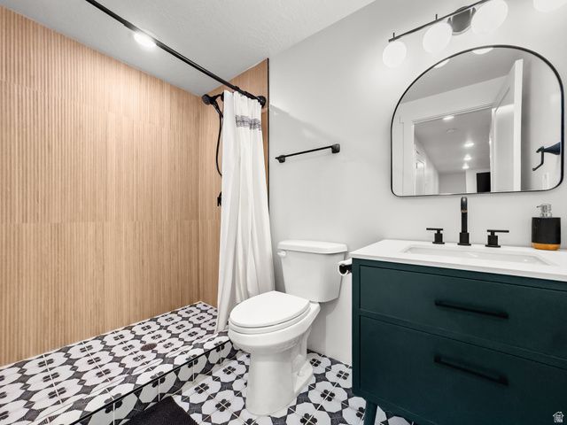 1209 N 950 E, Bountiful, UT 84010