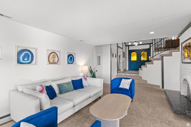 1209 N 950 E, Bountiful, UT 84010