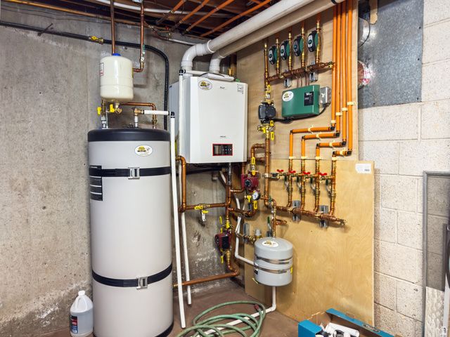 1209 N 950 E, Bountiful, UT 84010